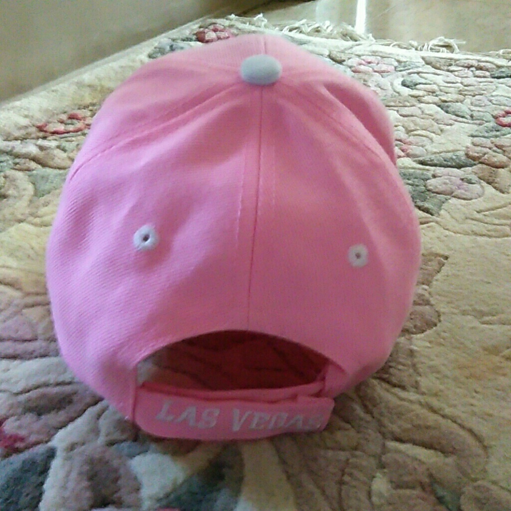 Las Vegas hat ๐๐ - Picture 2 of 3